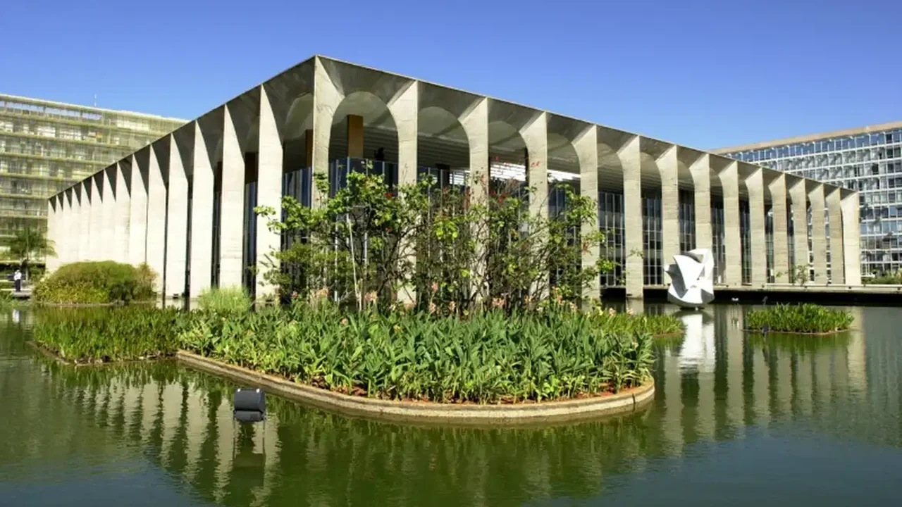 Itamaraty: Lula quer mais venda do agro para México e volta do país a conversas sobre Venezuela