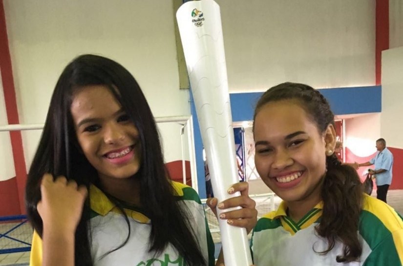 Multidão lota ruas de Murici e União dos Palmares para vê tocha olímpica