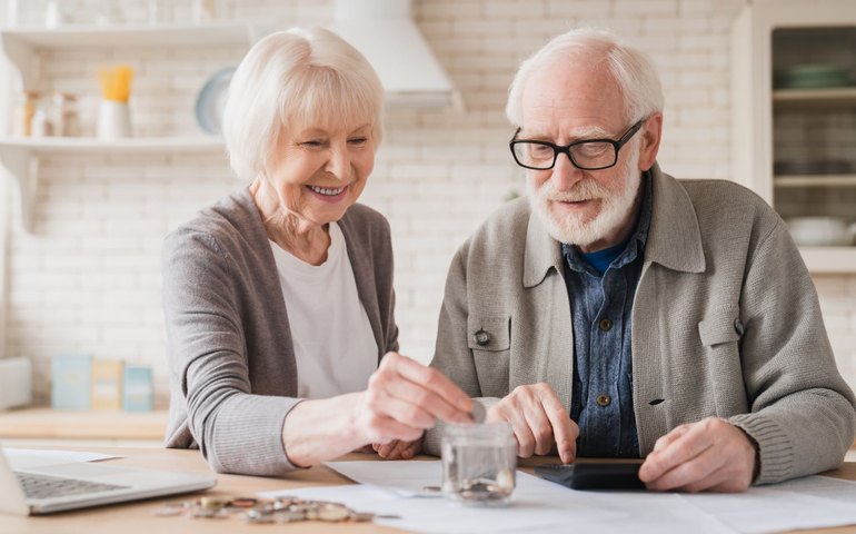 Justiça libera R$ 1,6 bilhões para segurados do INSS