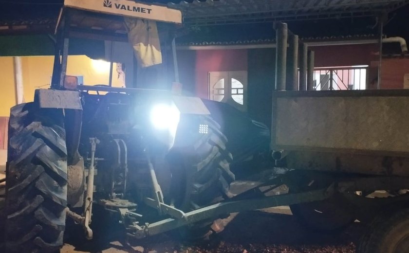 Condutor de trator que atropelou e matou motociclista em Penedo pode ser indiciado por homicídio doloso