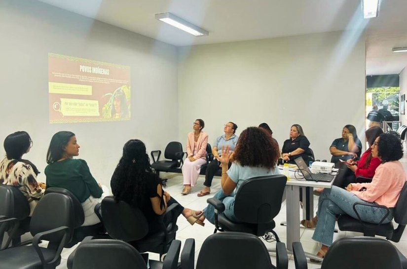 Casa da Mulher Alagoana promove formação continuada sobre raça, gênero e sistema de justiça
