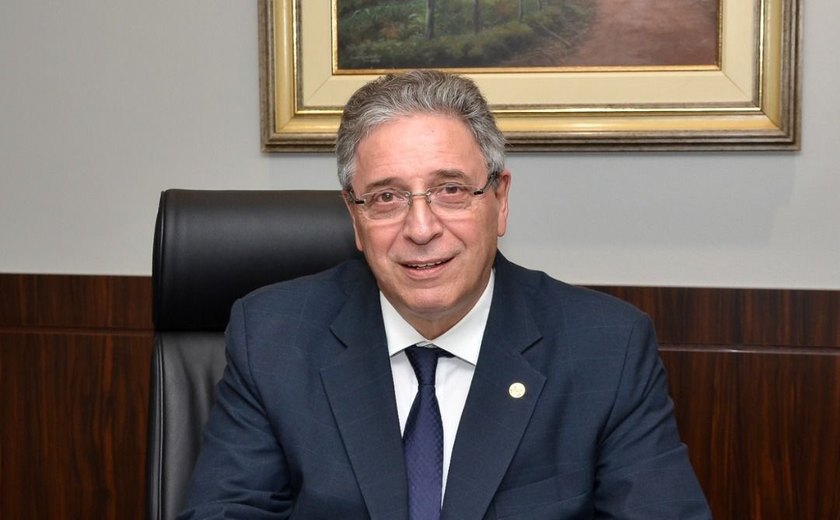 Rogério Bacellar, presidente da CNR e da Anoreg-BR, será agraciado com o título de Cidadão Honorário de Maceió