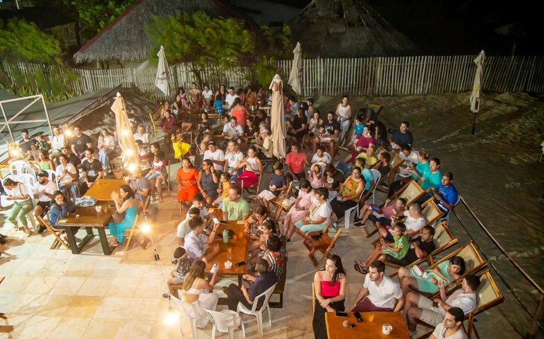 A Tal da Castanha apoia projeto social dedicado ao surf infanto-juvenil no Ceará