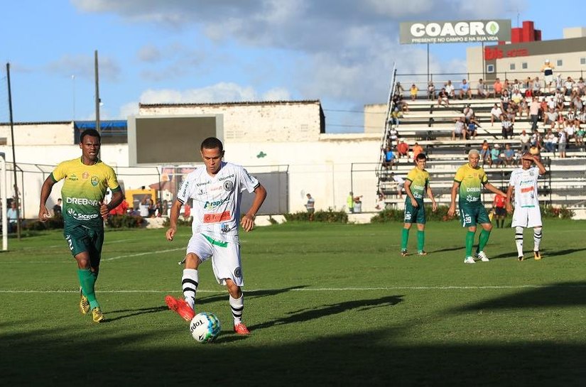 João Paulo é o destaque alvinegro na seleção da sexta rodada da Série C