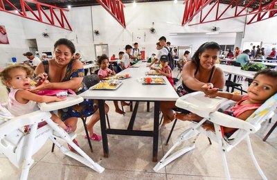 Restaurante Popular do Benedito Bentes completa 12 anos e amplia impacto social na comunidade