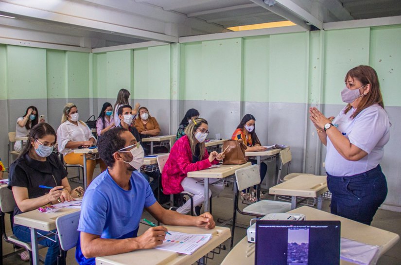 Maceió tem mais de 65% dos adultos vacinados com pelo menos uma dose da vacina