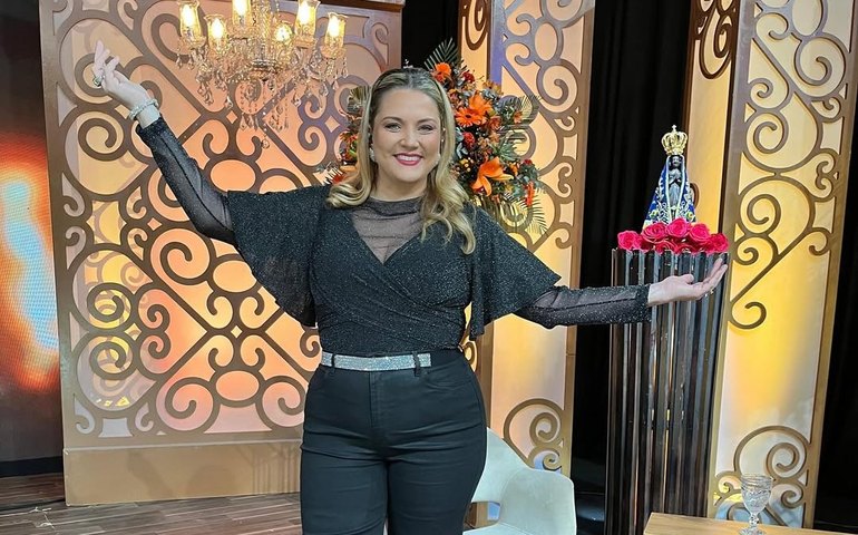 “Aparecida Sertaneja” recebe Adriana Farias e a dupla Heitor e Hartur