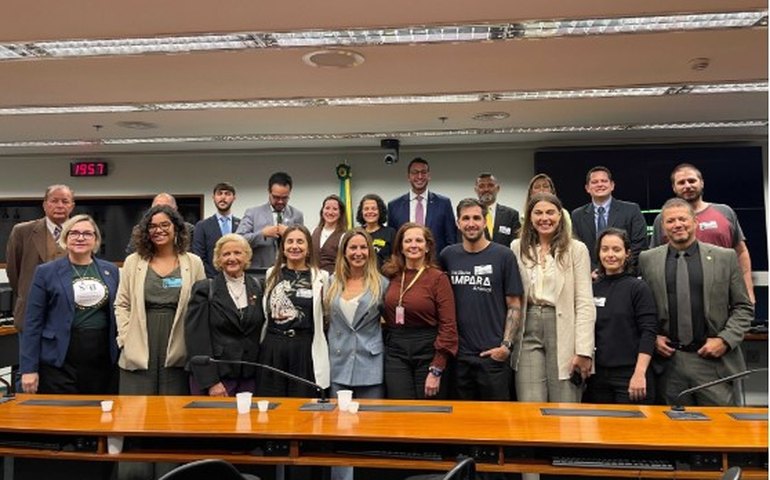 Frente Parlamentar Mista Ambientalista lança “Grupo de Trabalho Animal” no Congresso Nacional