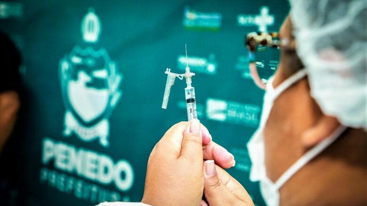 Campanha de vacinação contra Covid é intensificada em Penedo