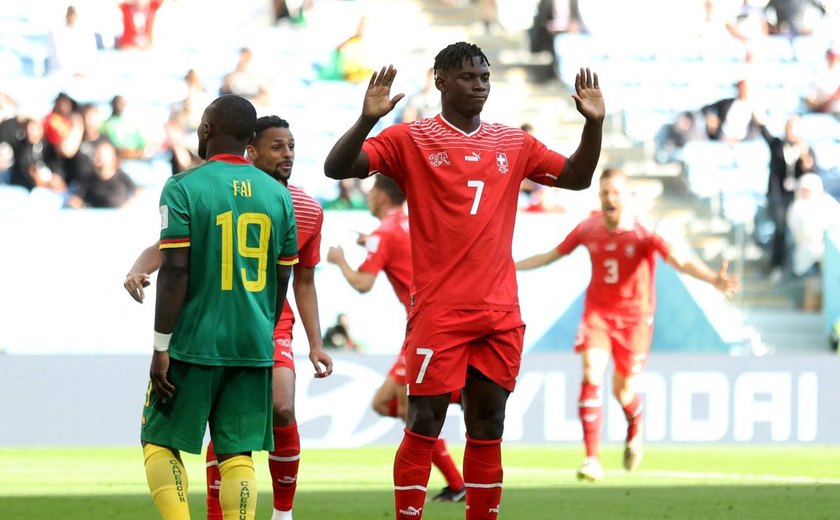 Copa: camaronês Embolo decide vitória da Suíça sobre seu país natal