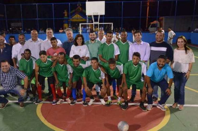 Quadra Poliesportiva é inaugurada no Distrito do Miái de Baixo