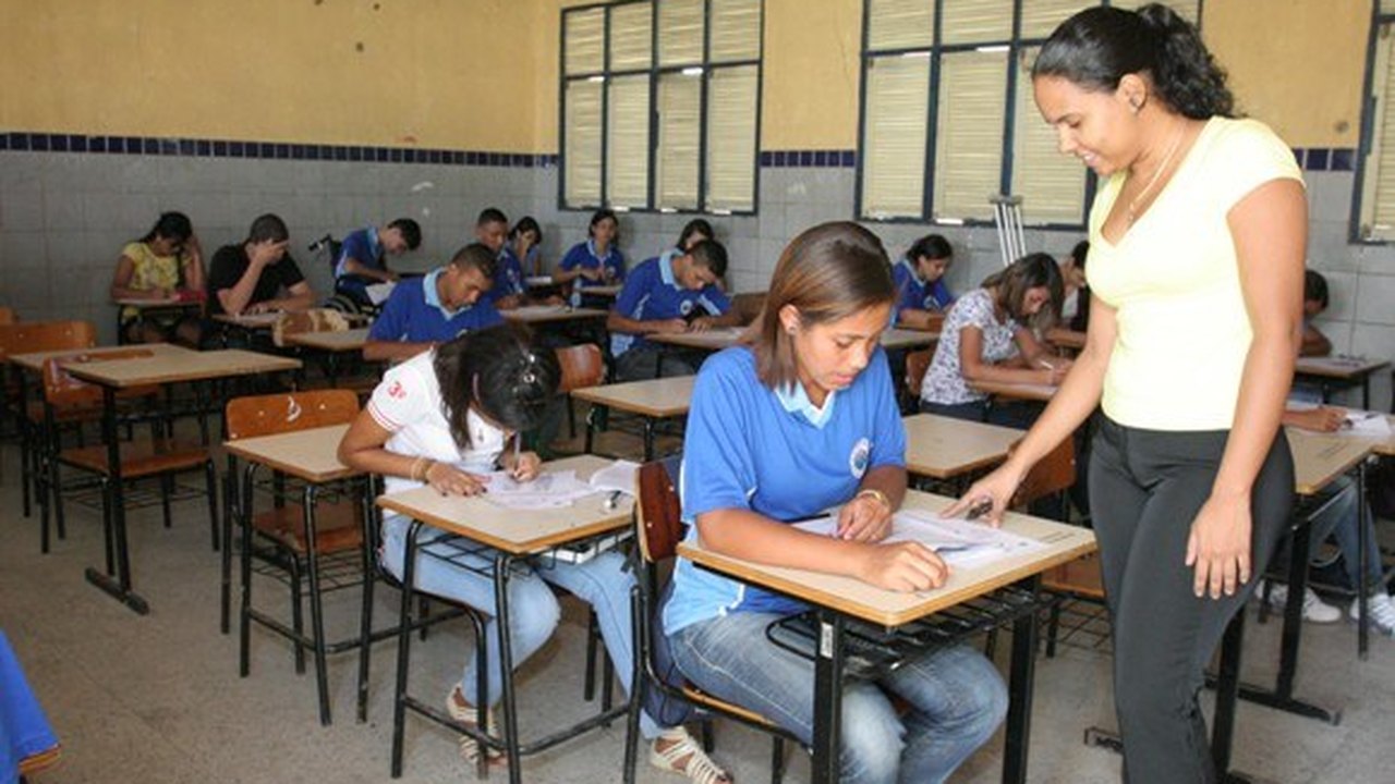 Lei autoriza pagamento do rateio do Fundeb aos profissionais da Educação