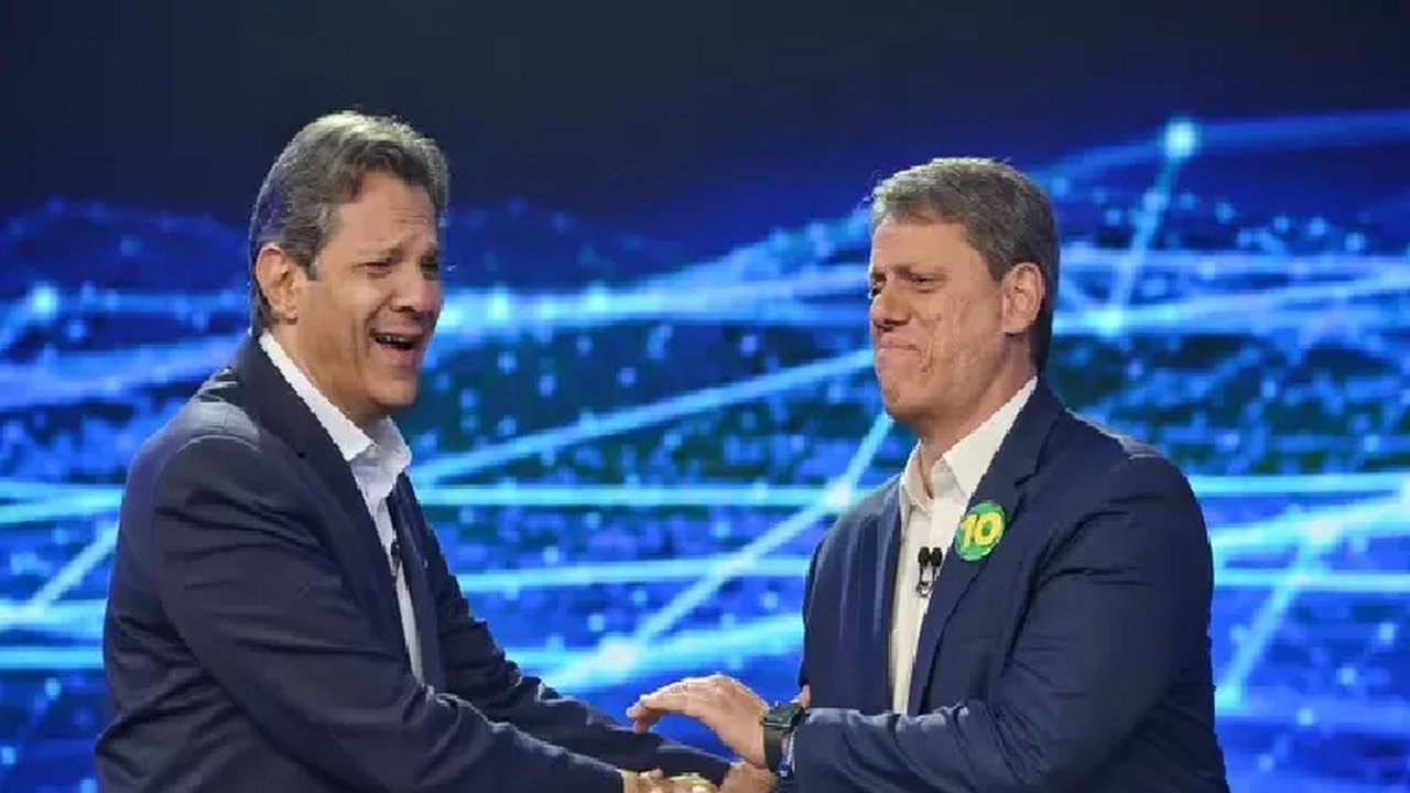 Tarcísio e Haddad finalizam com projetos por moradia e palanque a presidenciáveis