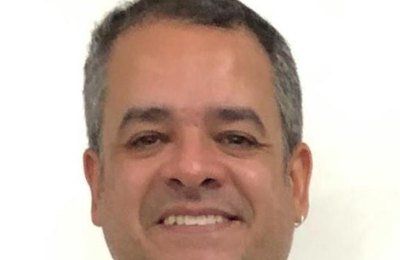 Professor alerta sobre a pesca de siris-de-coral e prejuízos à espécie 