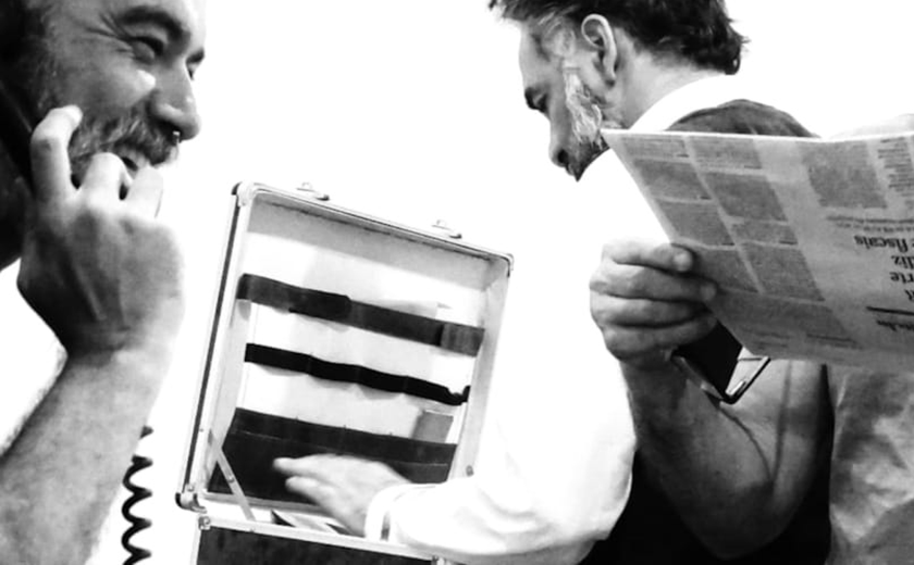 SP: espetáculo “Espião Silenciado” está em cartaz no Teatro de Arena