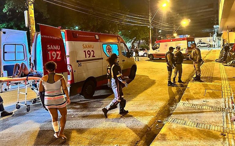Atentado contra três pessoas no Centro de Maceió pode ter sido motivado por disputa do tráfico de drogas