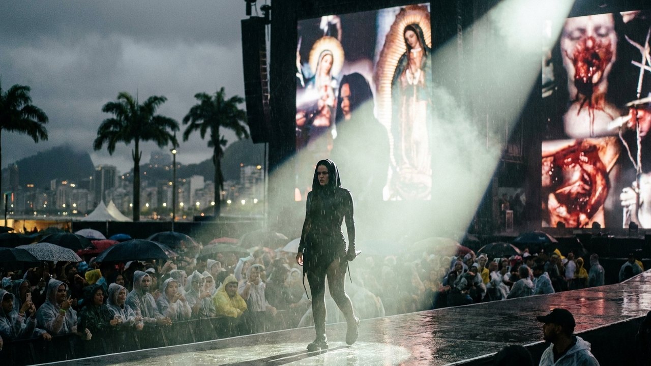 E fez-se o ‘LUX’ na noite escura: Rosalía encanta cariocas sob chuva, com espetáculo entre sagrado e profano, alta cultura e baixos instintos