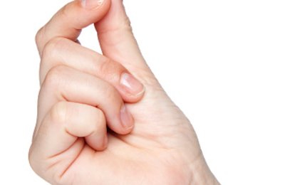 O polegar e o indicador estão coçando permanente