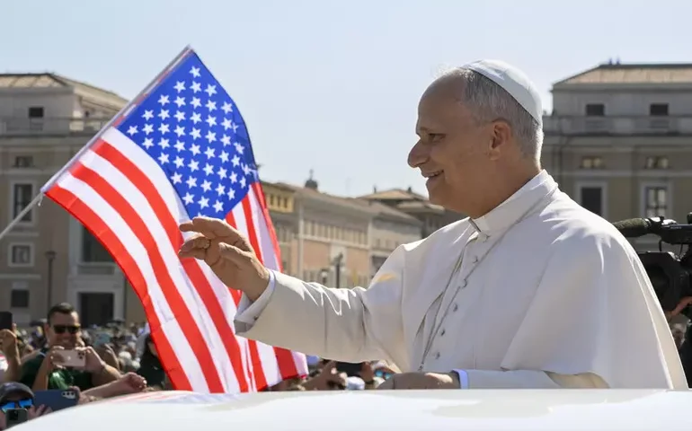 Papa Leão XIV pede 'diálogo' para Estados Unidos e Venezuela