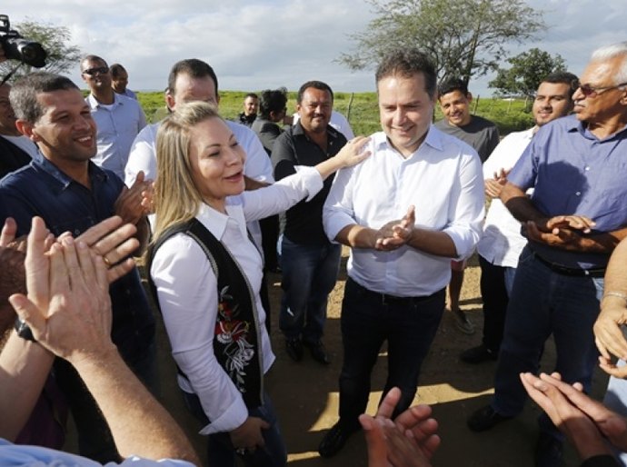 Renan Filho visita Major Izidoro e anuncia melhorias para a cidade