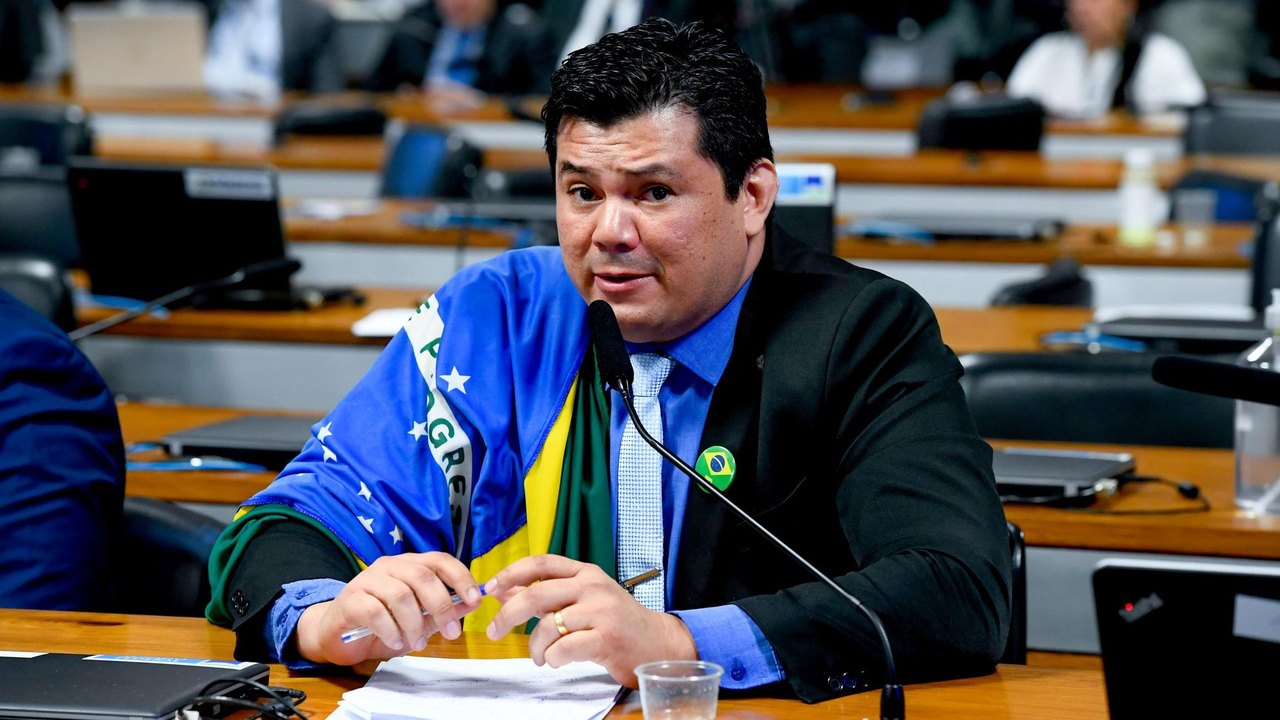 Primeira Turma do STF torna réu deputado que desejou morte de Lula