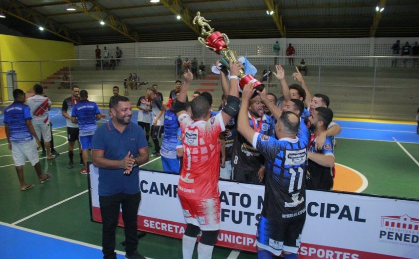 Amigos do Esporte é o grande vencedor do Campeonato Municipal de Futsal da Prefeitura de Penedo