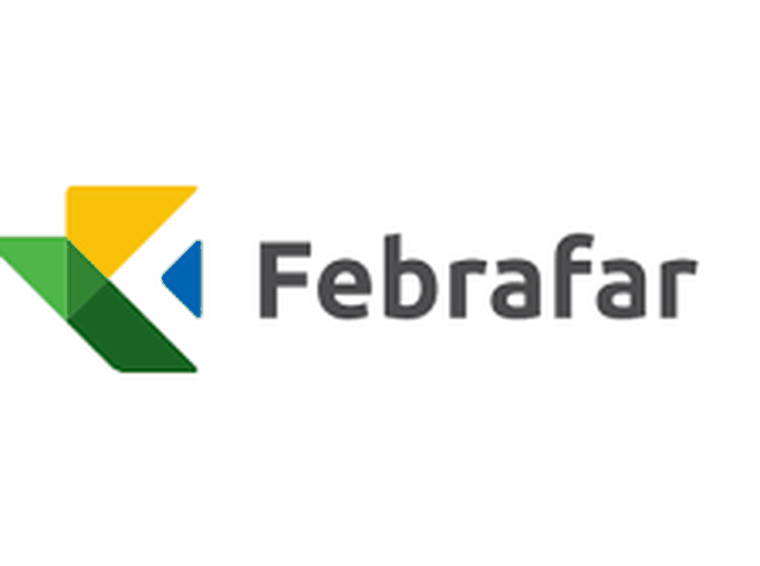 Febrafar alerta para riscos da venda de medicamentos em supermercados