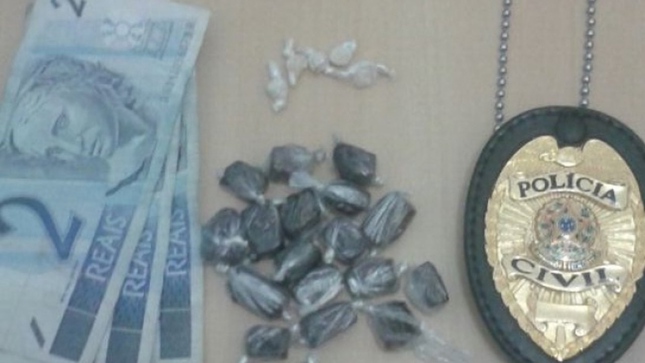 Polícia Civil apreende grávida traficando drogas em Maragogi