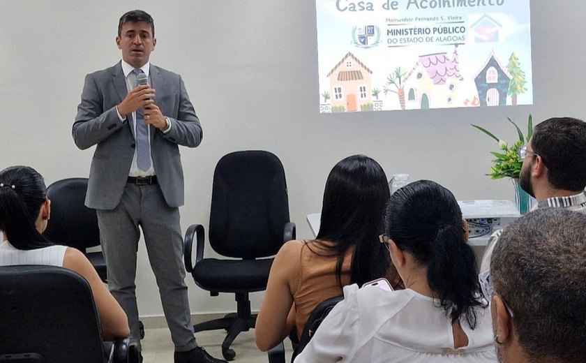 MP cobra melhorias em casa de acolhimento e prefeitos do Alto Sertão assinam novo acordo