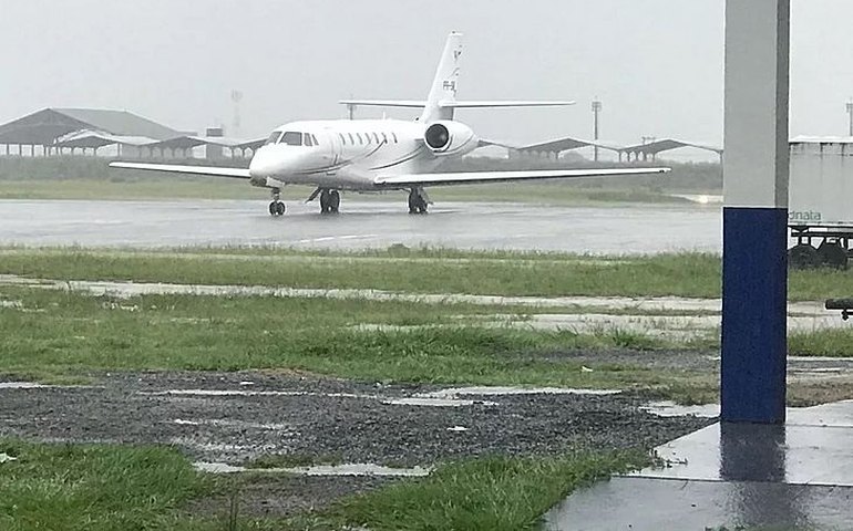 Avião particular de Neymar faz pouso forçado no aeroporto de Boa Vista