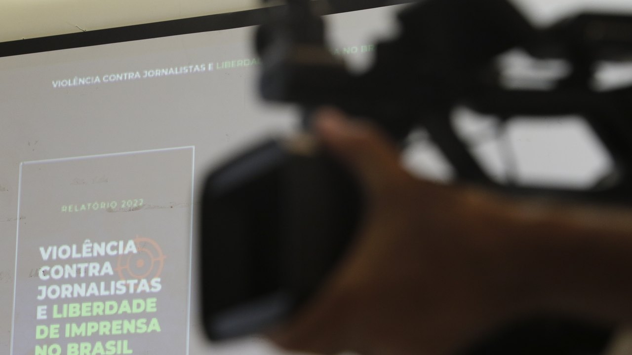Em editorial, veículos independentes de imprensa defendem democracia