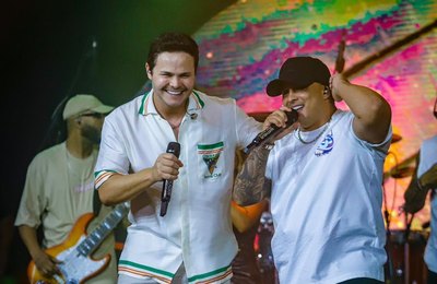 Camarote Club recebeu Bella Campos, Alexandre Nero, João Vicente e Carol Sampaio em terceira noite de Carnaval