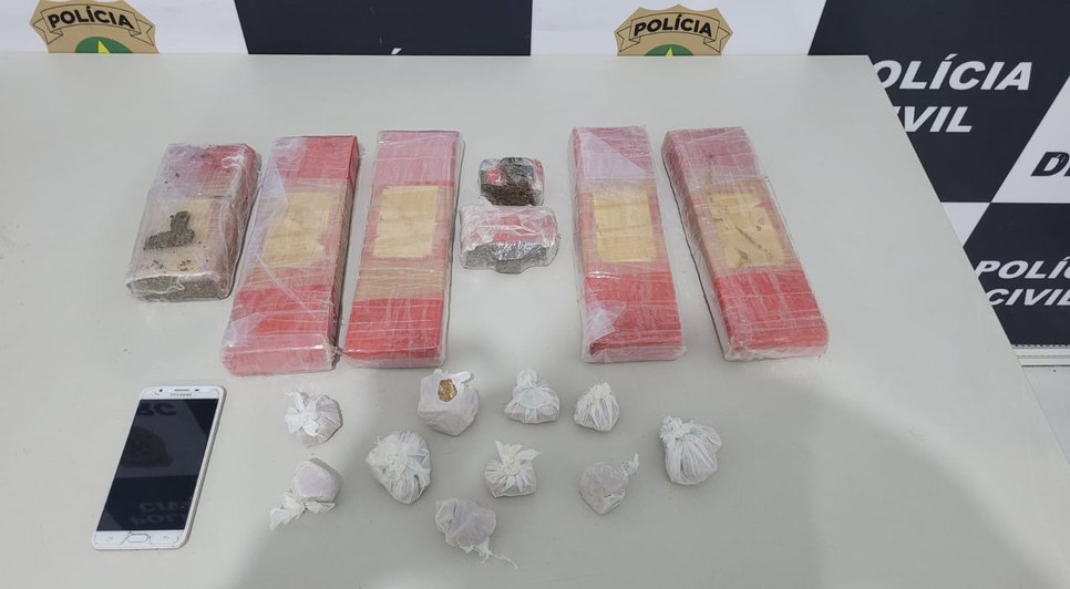 Foragido por roubo é preso com cerca de 5kg de drogas na Grande Aracaju / Foto: Foto: SSP/SE