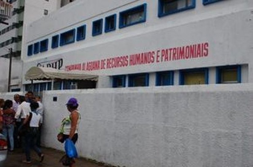 Carhp emite nota sobre demissões em entidades estaduais