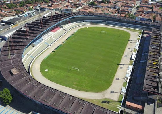 Obras no Rei Pelé vão garantir mais 30 anos de uso do estádio