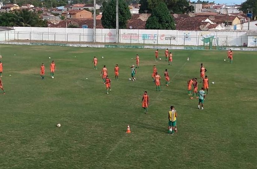 Elenco do Coruripe abre semana de atividades antes da estreia no Estadual