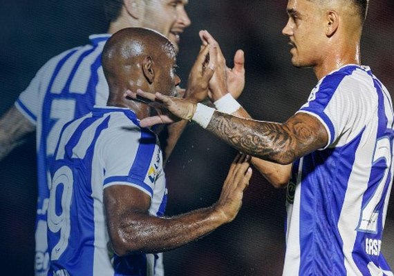 Cumprindo tabela, Avaí vence o Botafogo de virada pela Série B do Campeonato Brasileiro
