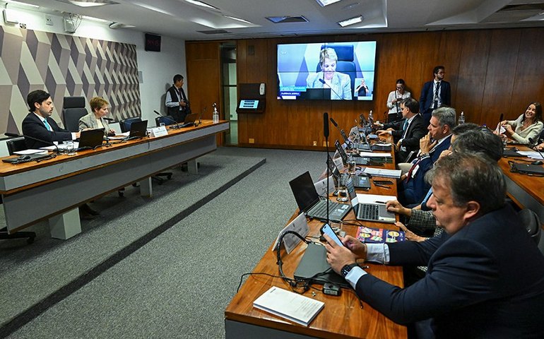 Novo Código Civil: especialistas discutem direito das coisas e direito empresarial