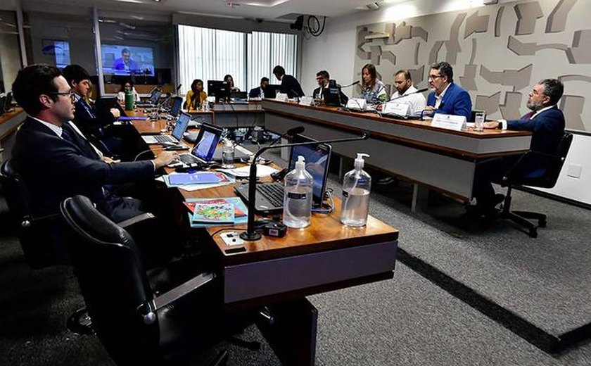 Senado debate regulamentação da Política Nacional de Migração e Refúgio