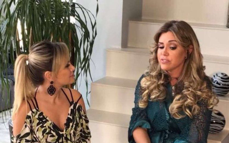 Renata Banhara diz que pensou em morrer ao se ver deformada