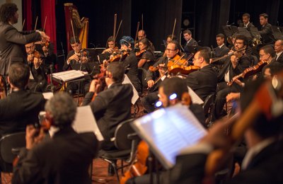 Orquestra Filarmônica de Alagoas dá início à série de concertos Selma Britto, no Teatro Deodoro