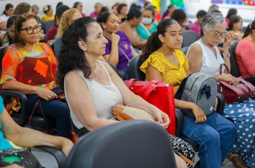 Outubro Rosa: exames gratuitos de mamografia são ofertados para servidoras do Estado