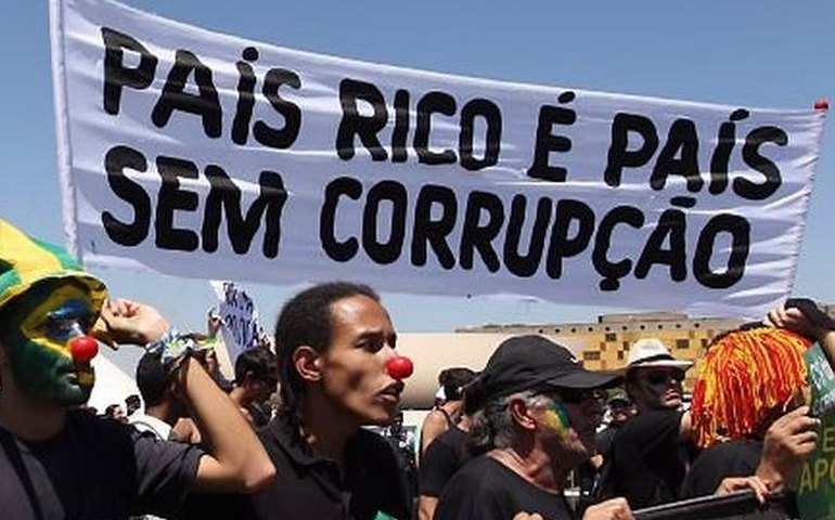 Corruptos não passarão