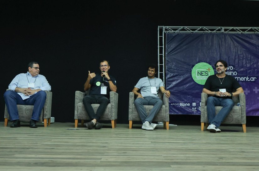 Estudantes da rede estadual participam de encontro sobre oportunidades de carreira nas ciências exatas