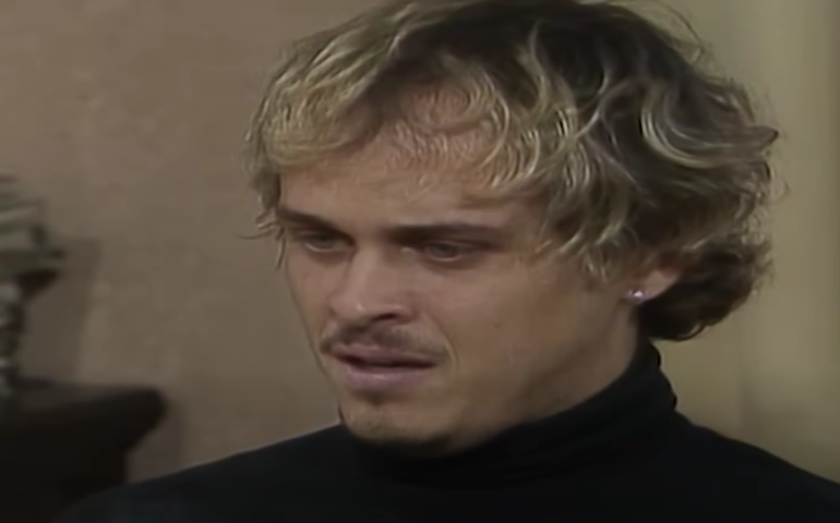 Como Alexandre morre em 'A Viagem'?
