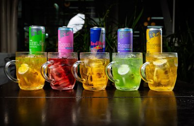 Red Bull lança coquetel em collab com bar de Curitiba