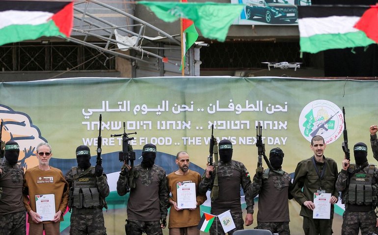 Giro internacional: Hamas reafirma compromisso com cessar-fogo