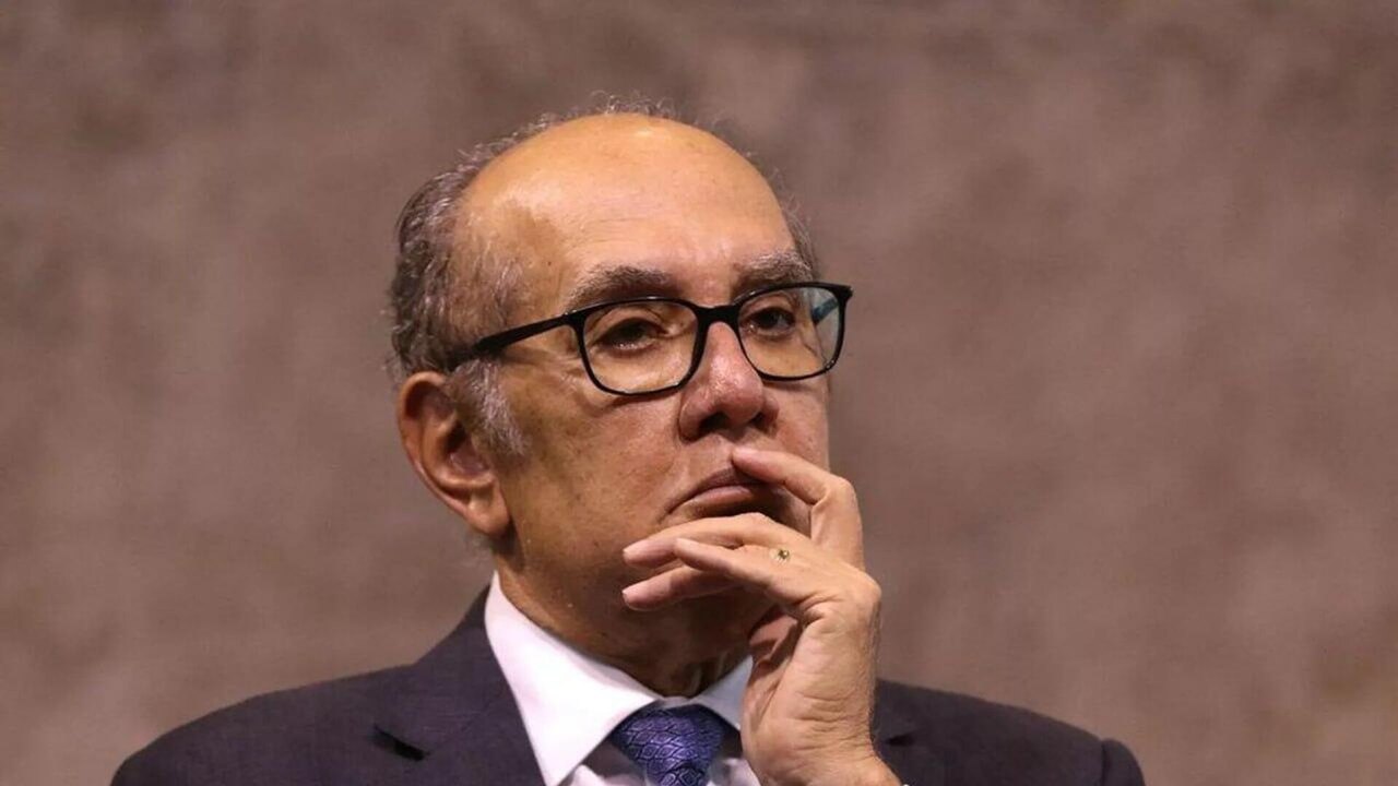 Brasil deve muito a Alexandre de Moraes pela defesa da democracia, diz Gilmar Mendes