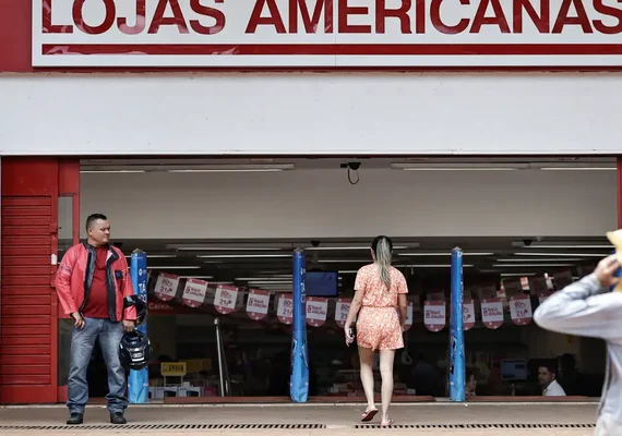 Ex-executivos da Americanas venderam R$ 258 milhões em ações antes de fraude ser descoberta, diz MPF