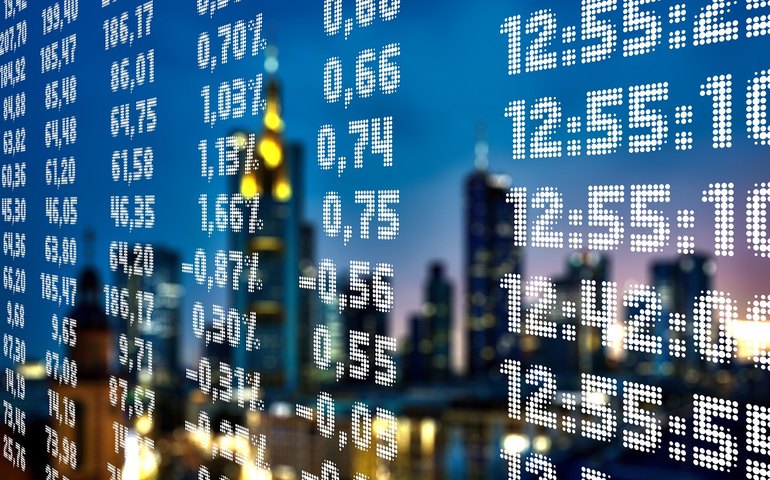 Bolsas de NY fecham na maioria em baixa, em sessão volátil